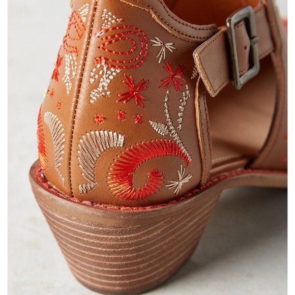 Kline Booties - Picture 2 of 6